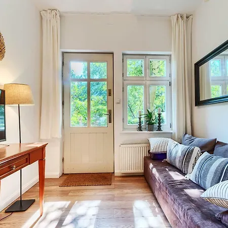 Imperial - Nadmorski Classic Apartmán *